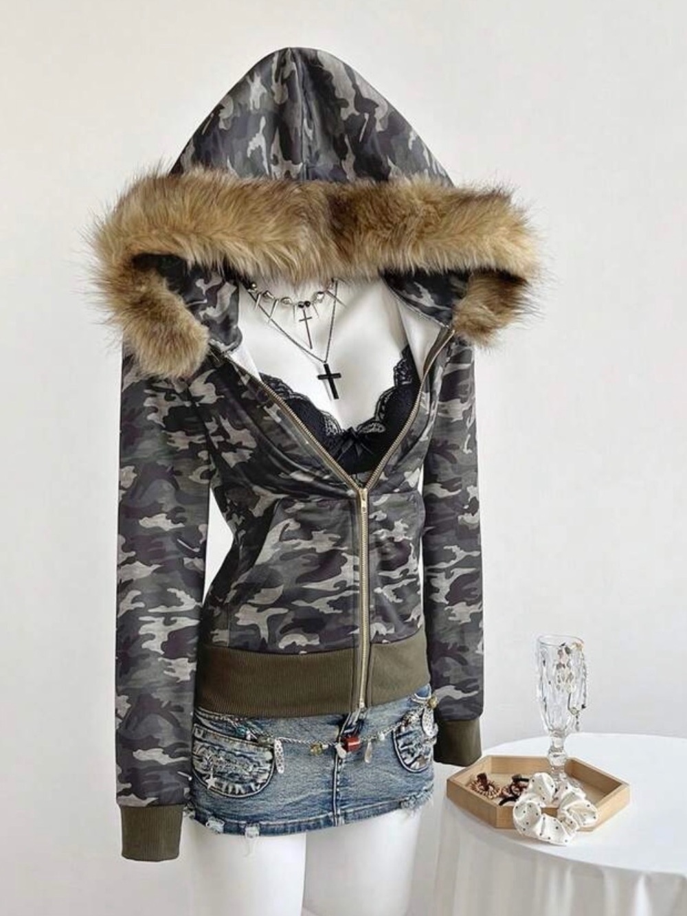 Jacket - Picture 4 of 4